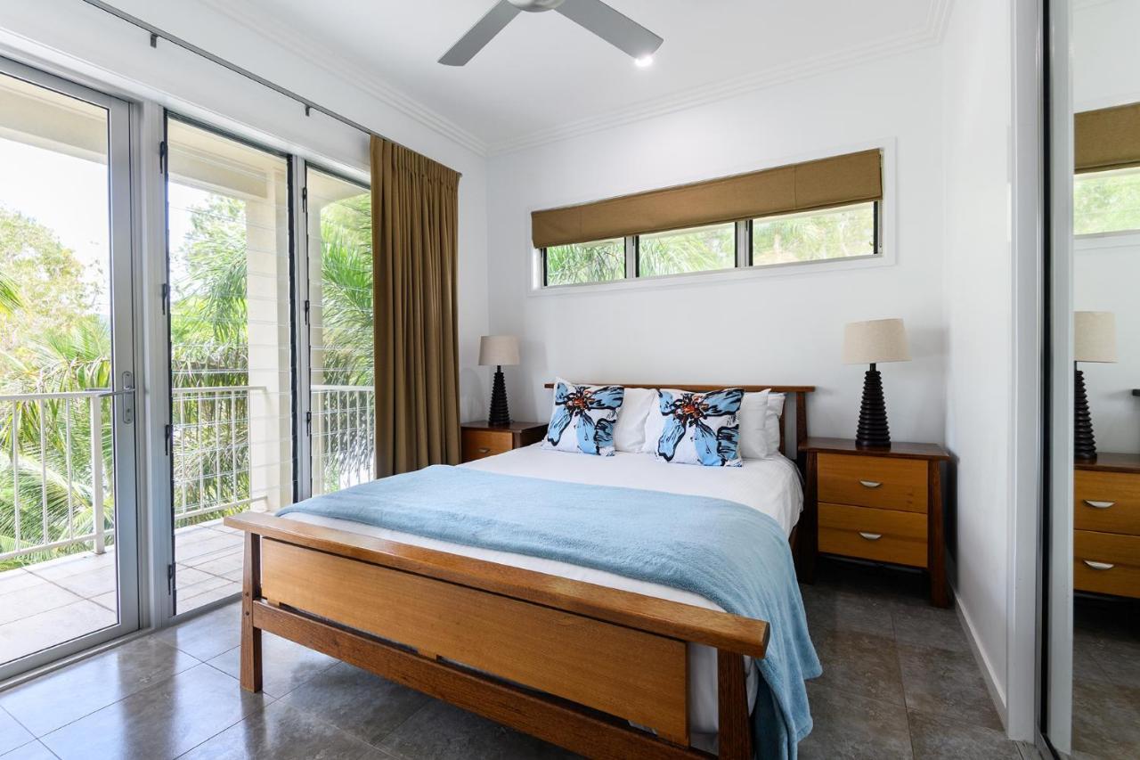 Island Views Beachfront Apartments Palm Cove Eksteriør bilde