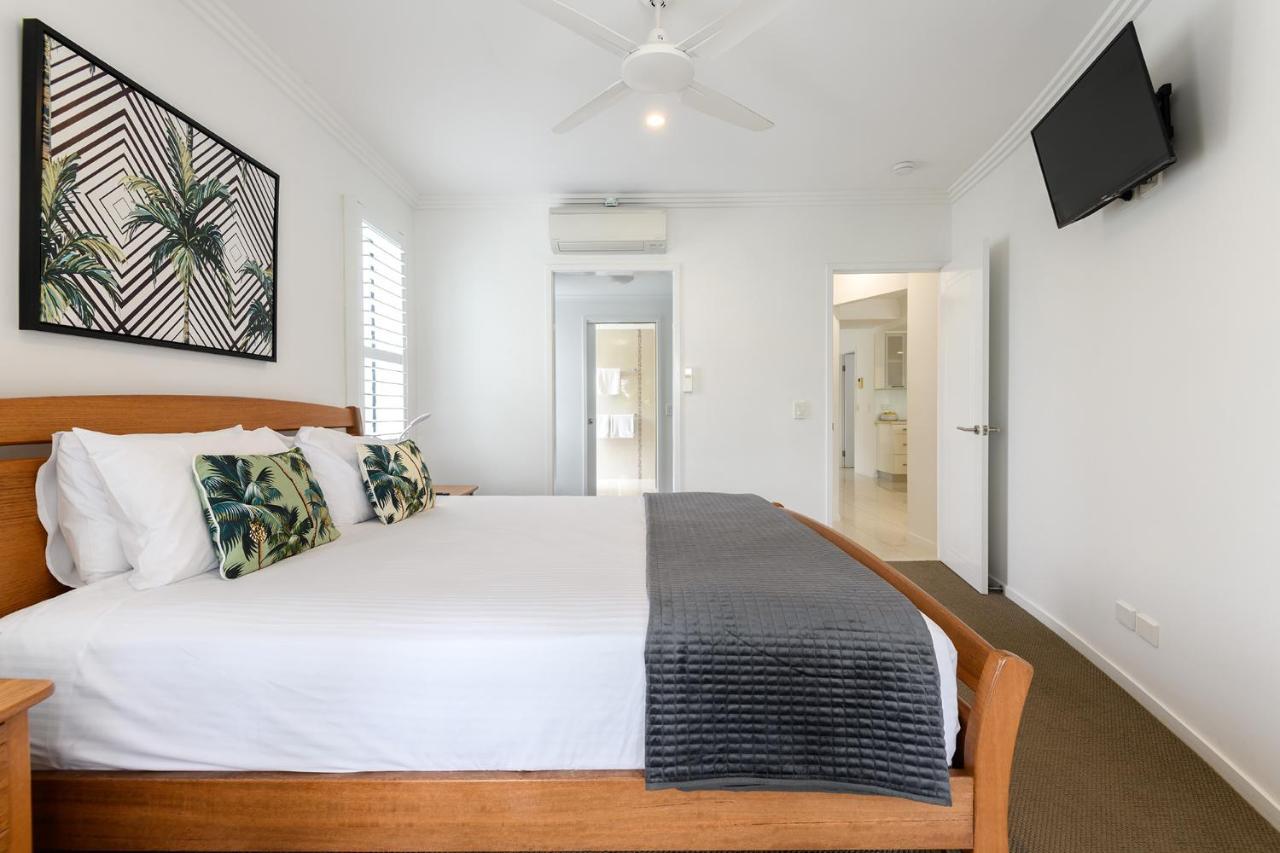Island Views Beachfront Apartments Palm Cove Eksteriør bilde
