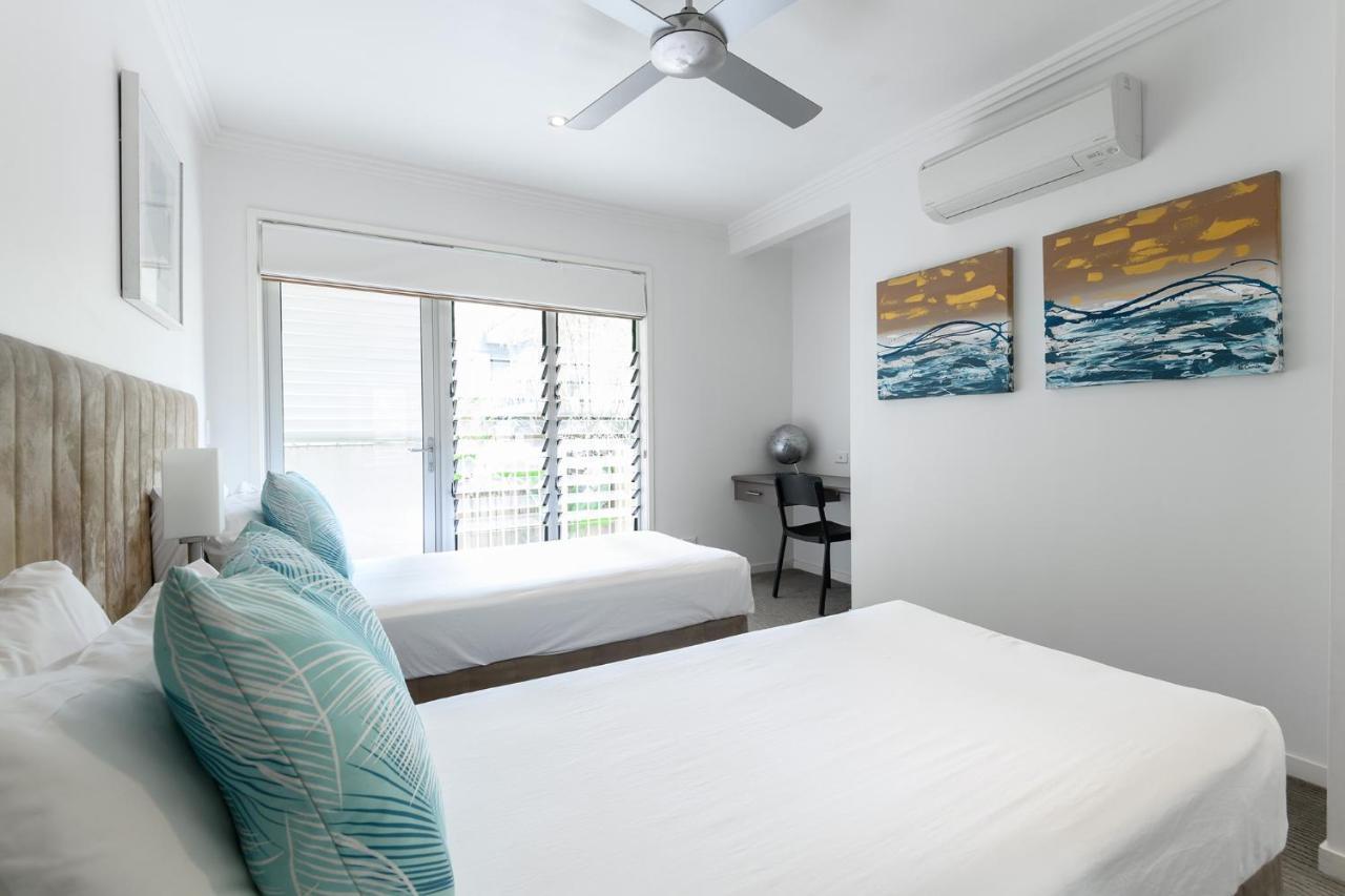 Island Views Beachfront Apartments Palm Cove Eksteriør bilde