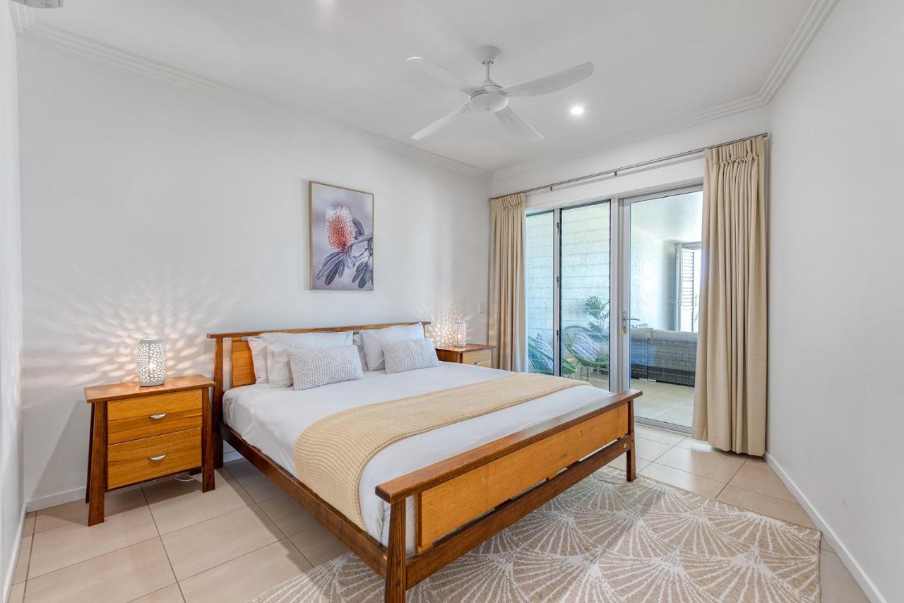 Island Views Beachfront Apartments Palm Cove Eksteriør bilde
